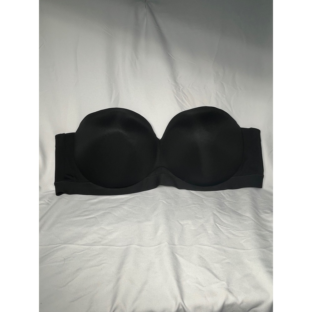 Cacique Black Strapless Underwire Bra Molded Cups Stay Put Silicone Lining 44D